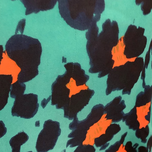 CABi tee - Picture 4 of 5